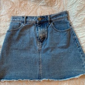 PLAIN DENIM BRANDY MELVILLE SKIRT💙